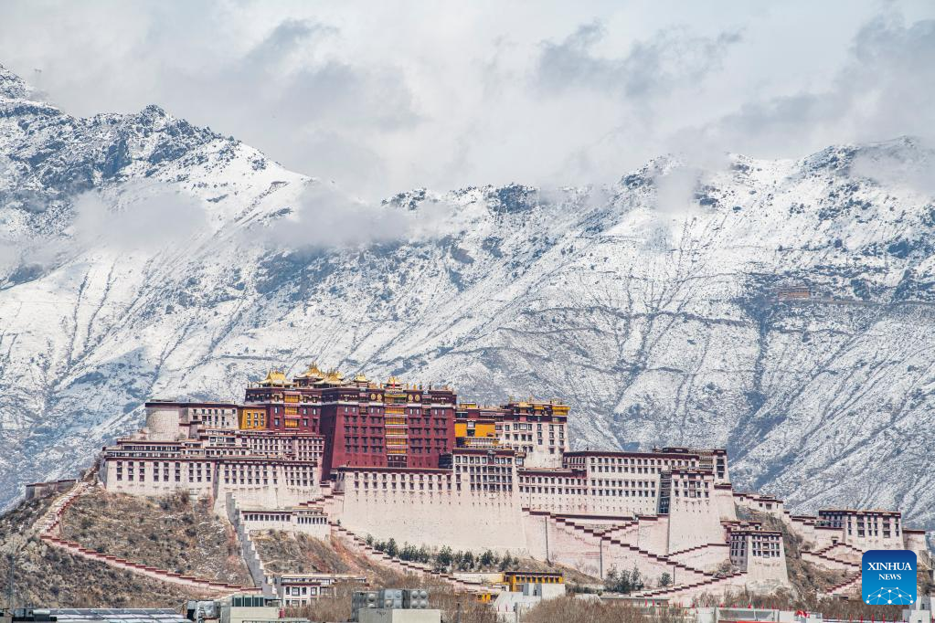 Lhasa, a cidade do planalto nevado