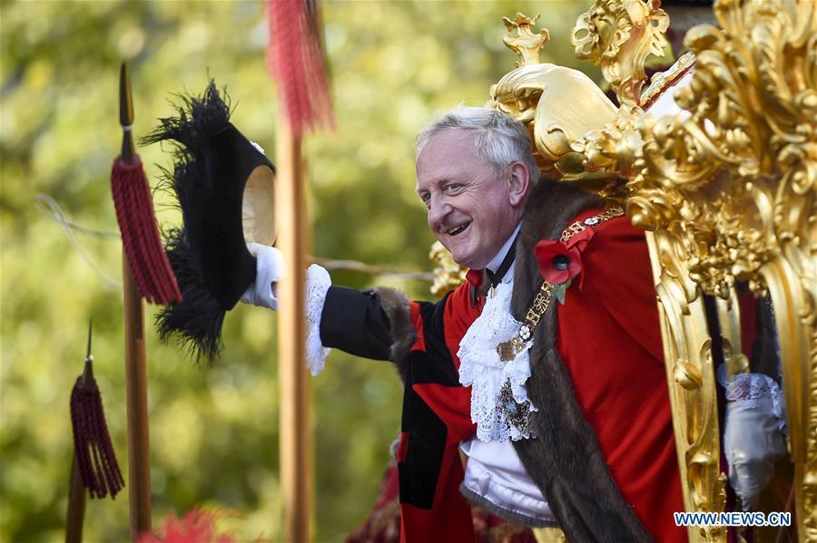 Prefeito de Londres busca aprofundar laços em tecnologia financeira com a China