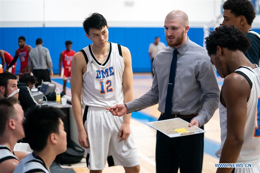 Americano promove esportes e intercâmbio entre estudantes da China e dos EUA