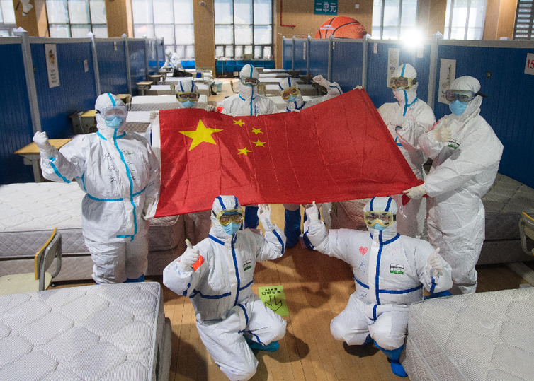 Em meio à luta contra COVID-19, China intensifica ajuda ao exterior