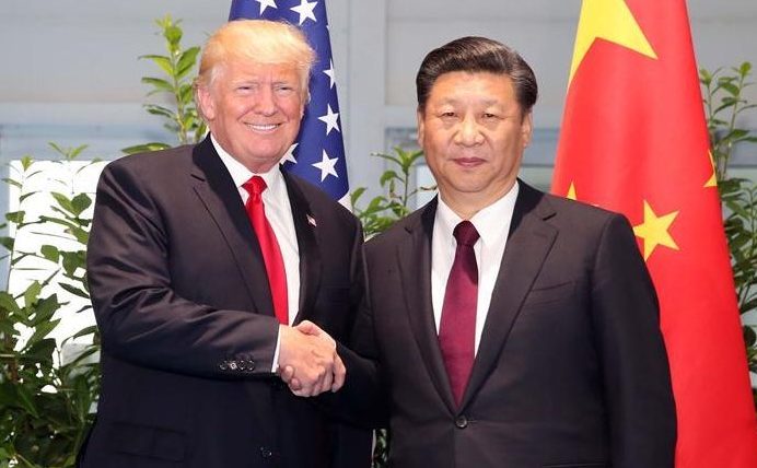 Xi e Trump conversam por telefone sobre COVID-19 e relações bilaterais