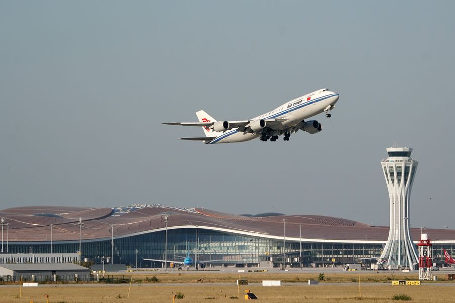 China anuncia lançamento de nova companhia aérea