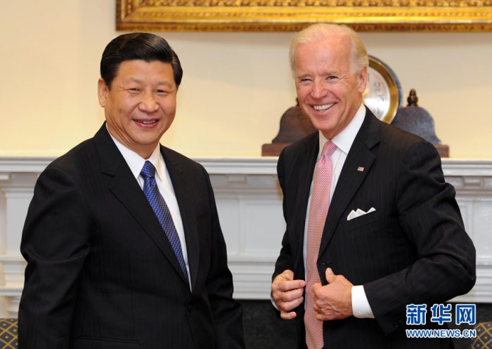 China parabeniza Biden e pede “maior colaboração”