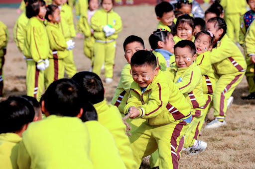 China divulga decisão sobre política do terceiro filho