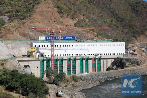 Projeto de energia financiado pela China transforma vidas na Zâmbia