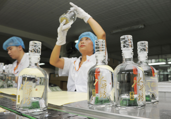 Indústria de álcool na China registra crescimento robusto no primeiro semestre
