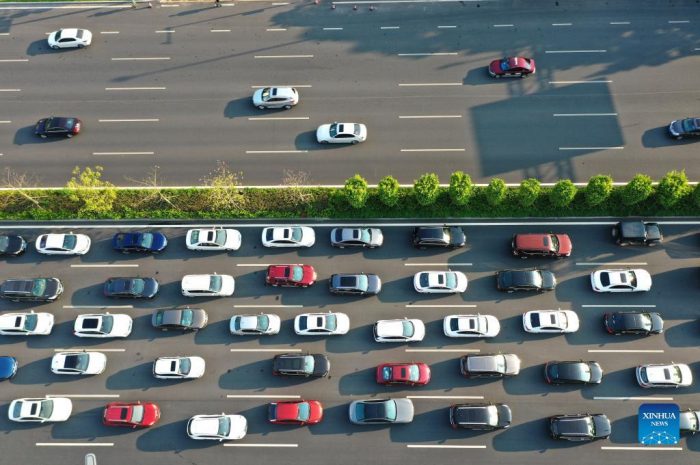 Chineses preferem viagens particulares e de curta distância no feriado nacional