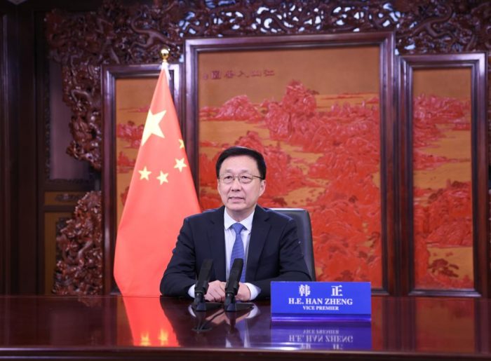 Vice-premiê chinês destaca avanço na cooperação energética com a Rússia