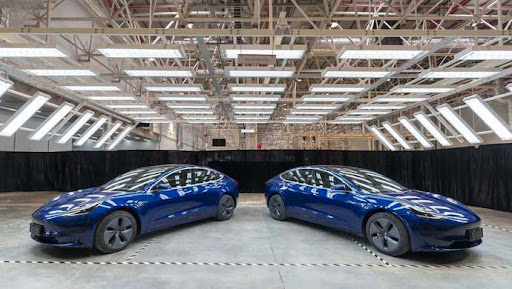 Tesla abre primeiro centro no exterior para pesquisa e desenvolvimento de veículos em Xangai