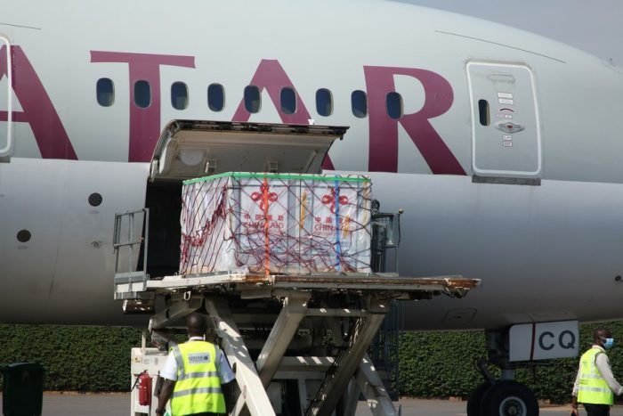 China fornecerá mais 1 bilhão de doses de vacinas contra Covid-19 à África , diz Xi