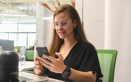 Empreendedora brasileira leva e-commerce de transmissão ao vivo da China para América Latina