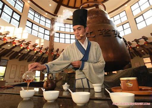 Cultura do chá chinês remonta a 400 a.C.
