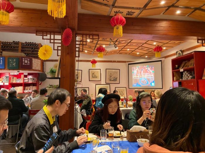 Embaixada em Pequim apresenta comidas típicas brasileiras para chineses