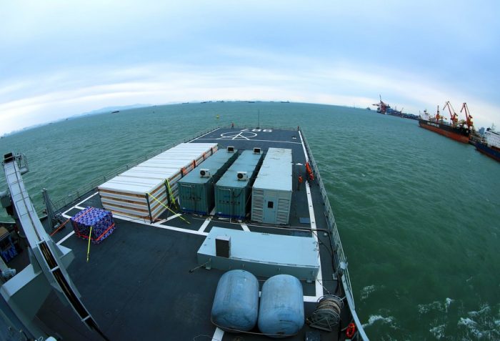 Navios da marinha chinesa com suprimentos partem para Tonga