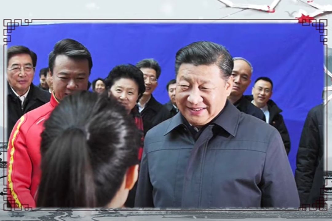 Reinterpretação dos Clássicos Chineses: Dê-me força, bom vento, para que eu voe alto no céu azul