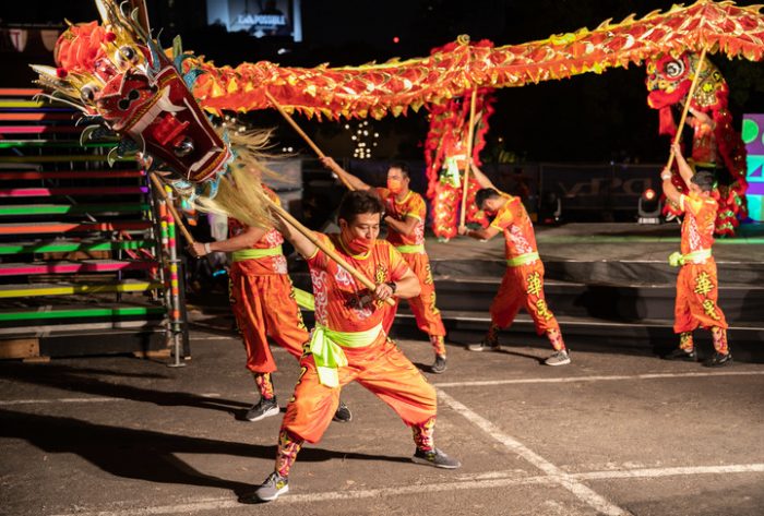 Comunidade chinesa participa do Carnaval da Cidade do Cabo