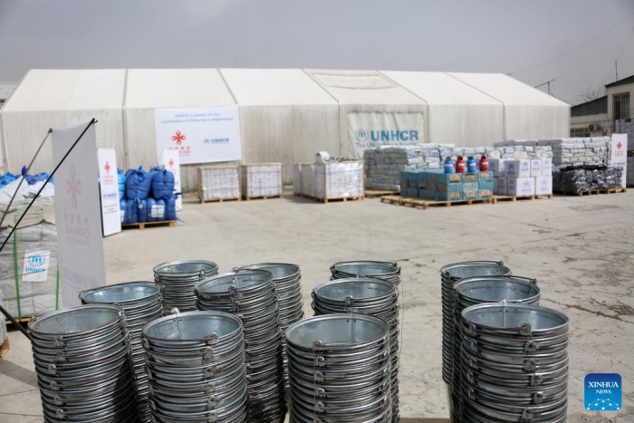 China e ACNUR fornecem suprimentos humanitários ao Afeganistão