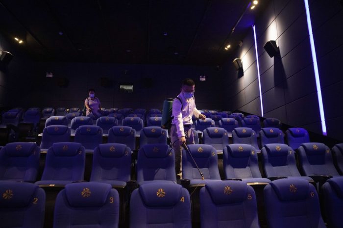 Bilheteria de cinemas da China ganha impulso no feriado