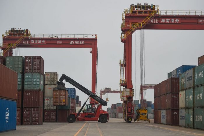 Imigração chinesa introduz novas medidas para facilitar atividades comerciais