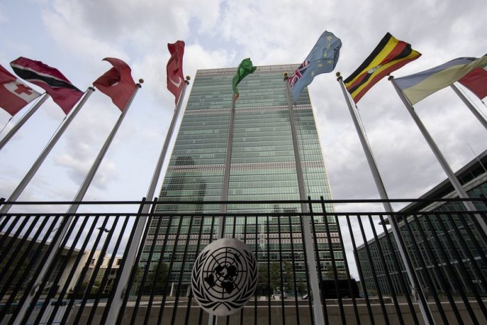 China insta EUA a cumprirem obrigações financeiras com ONU