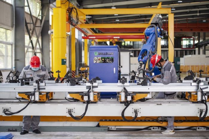 China tem melhora no PMI após surto de Ômicron