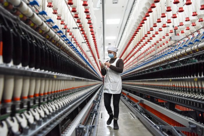 PIB de Xinjiang cresce 4,9% no primeiro semestre