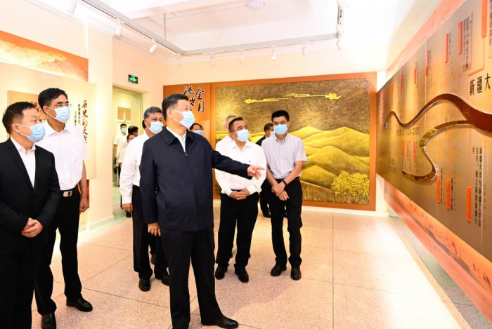 Xi destaca implementação de políticas do Partido sobre Xinjiang