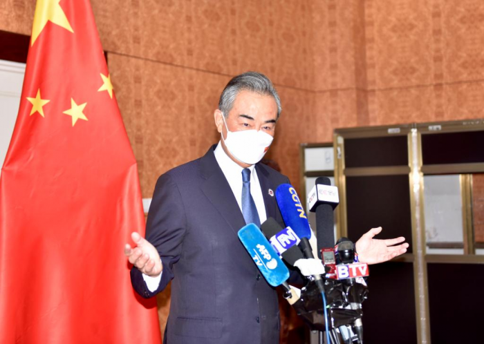 Chanceler chinês expõe posição da China sobre questão de Taiwan