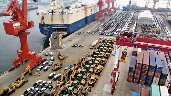 China expande exportações de carros de segunda mão