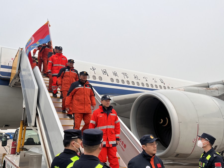 Equipe de resgate chinesa relata experiências em buscas na Turquia, após terremoto