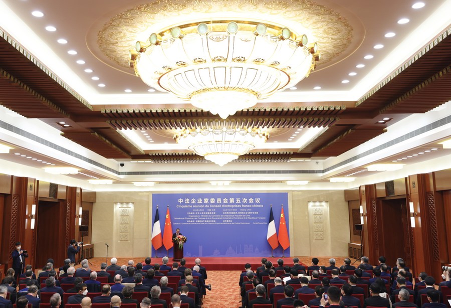 Empresas chinesas e francesas assinam 18 acordos de cooperação