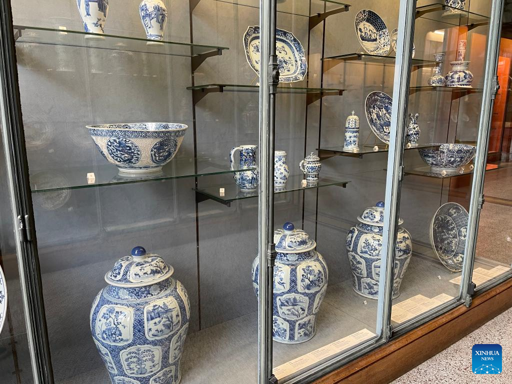 Entenda como a cerâmica é um vínculo secular entre a China e a França