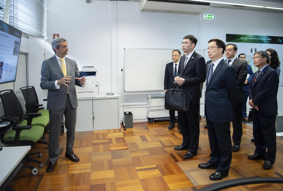 China e Portugal prometem fortalecer cooperação em energia e inovação
