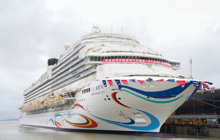 Montagem do primeiro grande navio de cruzeiro feito na China tem início