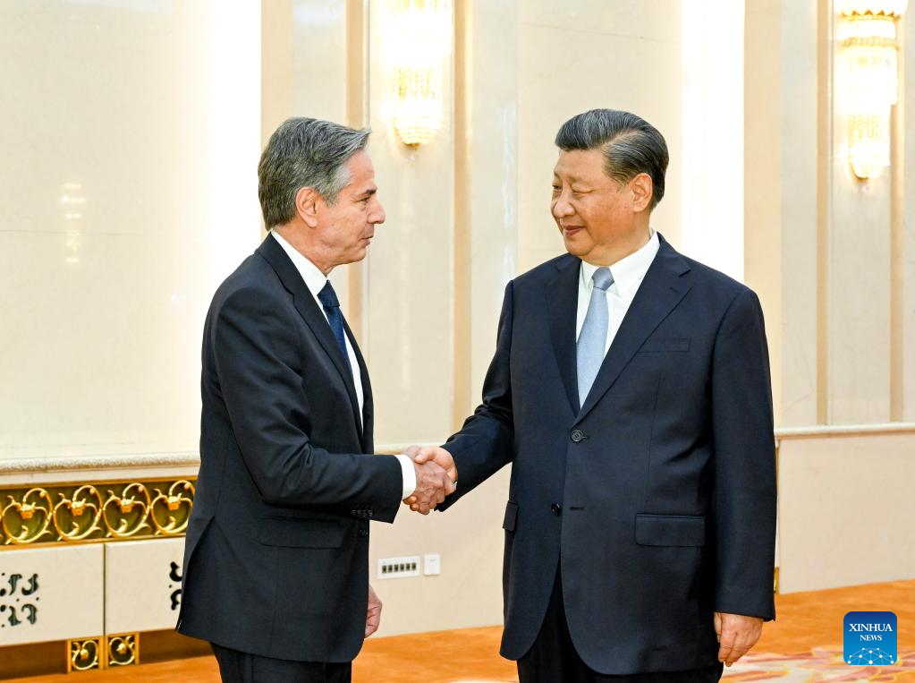 Xi se encontra com Antony Blinken em Pequim