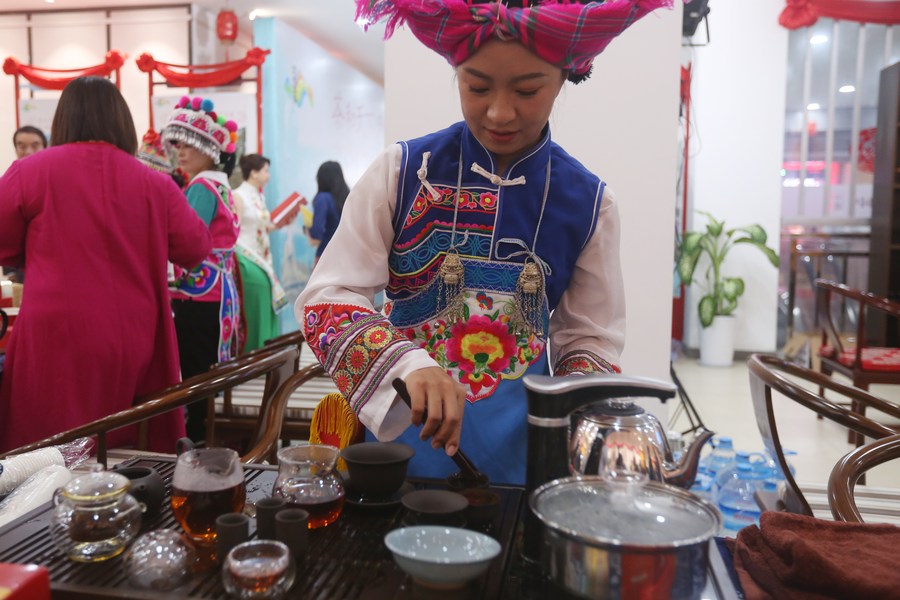 Evento sobre cultura do chá chinês é organizado em Mianmar