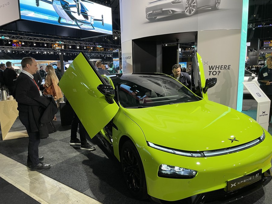 CEO da Xpeng elogia cooperação tecnológica de benefício mútuo com Volkswagen