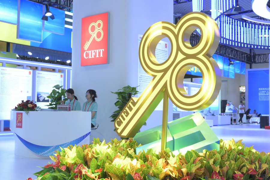 Mais de 600 acordos são assinados na feira internacional de investimentos em Xiamen
