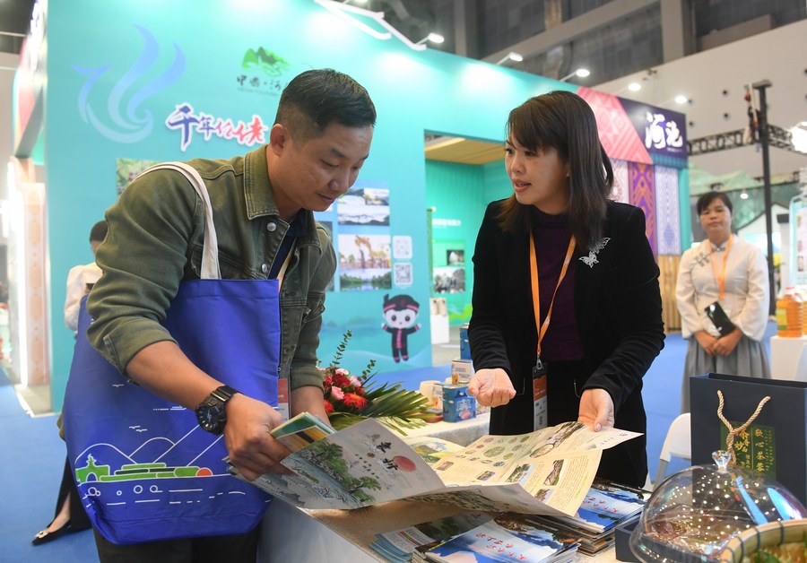 Exposição China-ASEAN destaca novas oportunidades turísticas na Ásia