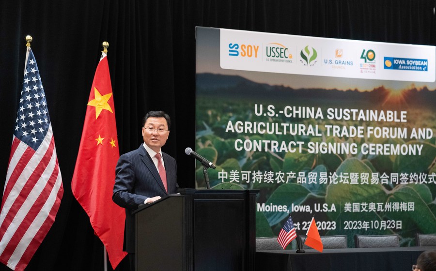 Embaixador chinês pede que EUA respeitem regras de mercado e concorrência