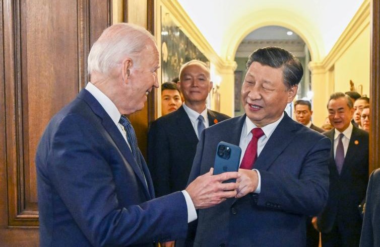 Xi e Biden compartilham momento nostálgico em São Francisco, na Califórnia