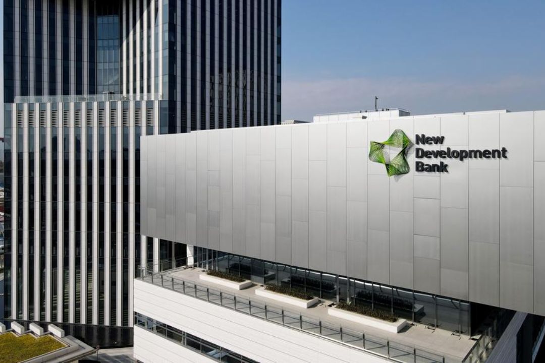 Novo Banco de Desenvolvimento do BRICS emite quantidade recorde de títulos panda