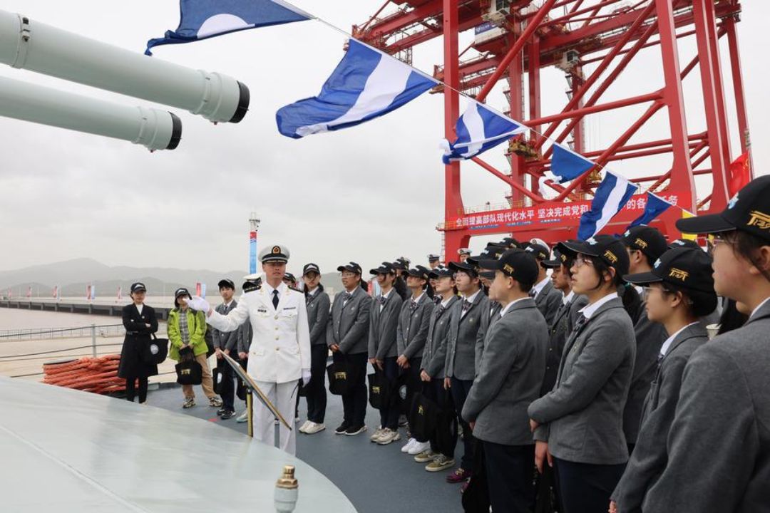 Marinha chinesa abrirá quartéis ao público