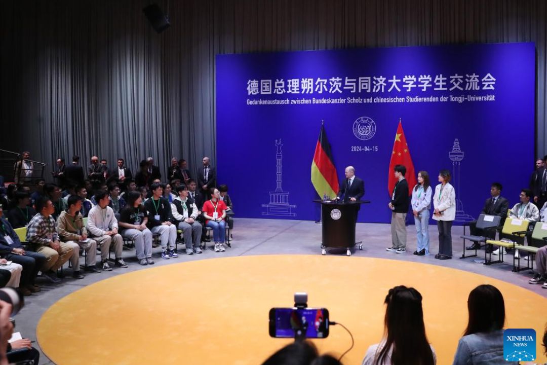 Chanceler alemão testemunha mudanças com o desenvolvimento da China