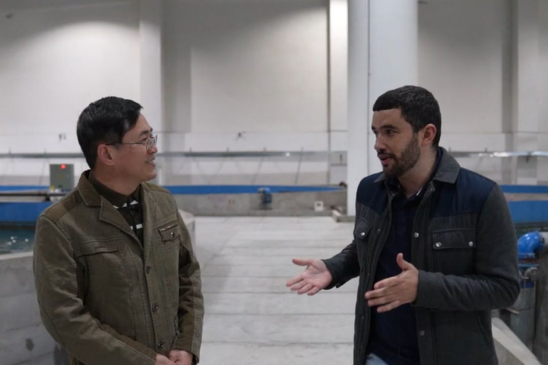 Diálogo entre China e Brasil: comprometimento com a reprodução e soltura de peixes nos rios
