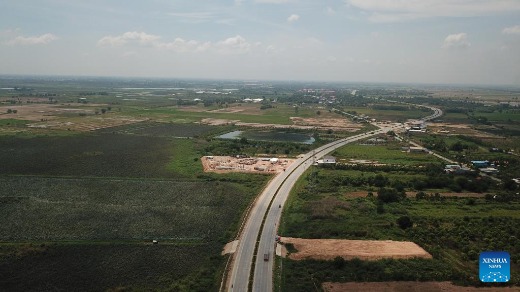 Rodoanel financiado pela China impulsiona desenvolvimento no Camboja