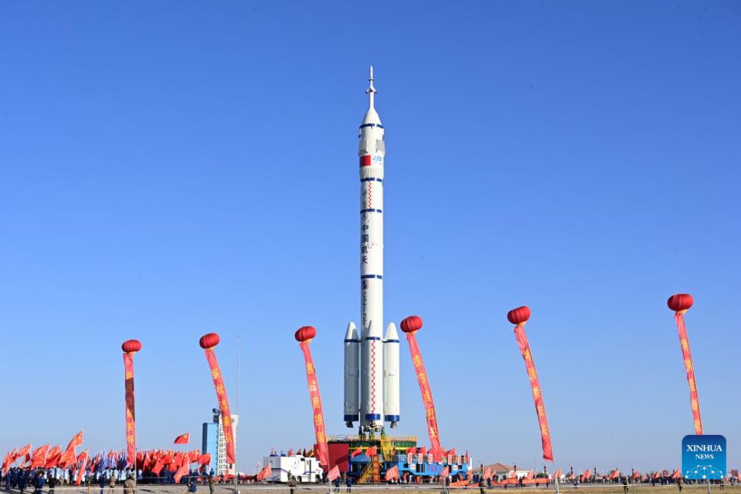 China deseja retorno seguro dos dois astronautas americanos presos
