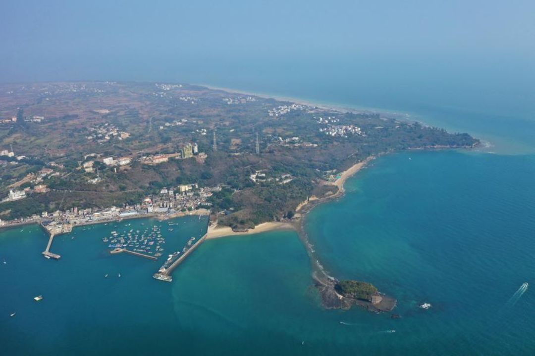 China descobre nova reserva de petróleo e gás no Golfo de Beibu
