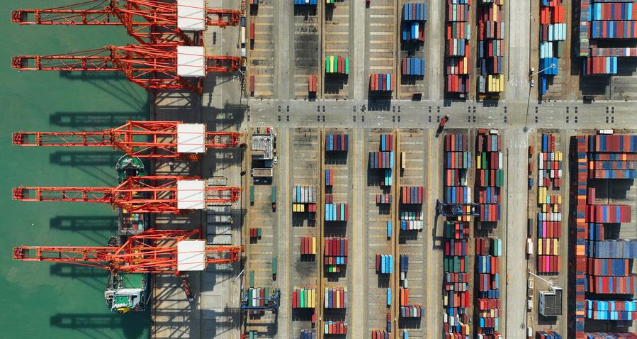 China anuncia aumento de tarifas sobre produtos dos EUA para 125% a partir de sábado