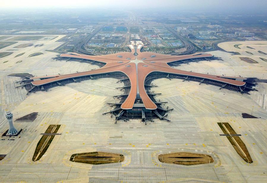 Maior aeroporto de Beijing prevê mais de 9,5 milhões de passageiros durante férias de verão